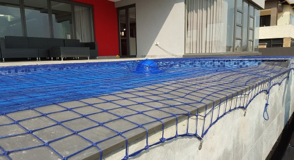 Pool Safety Nets www.pool-covers.co.za